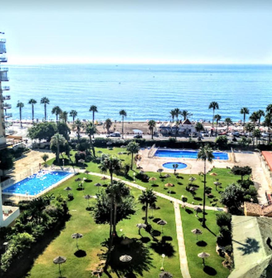 Estudio Recien Reformado En Primera Linea De Playa Appartement Benalmádena Buitenkant foto
