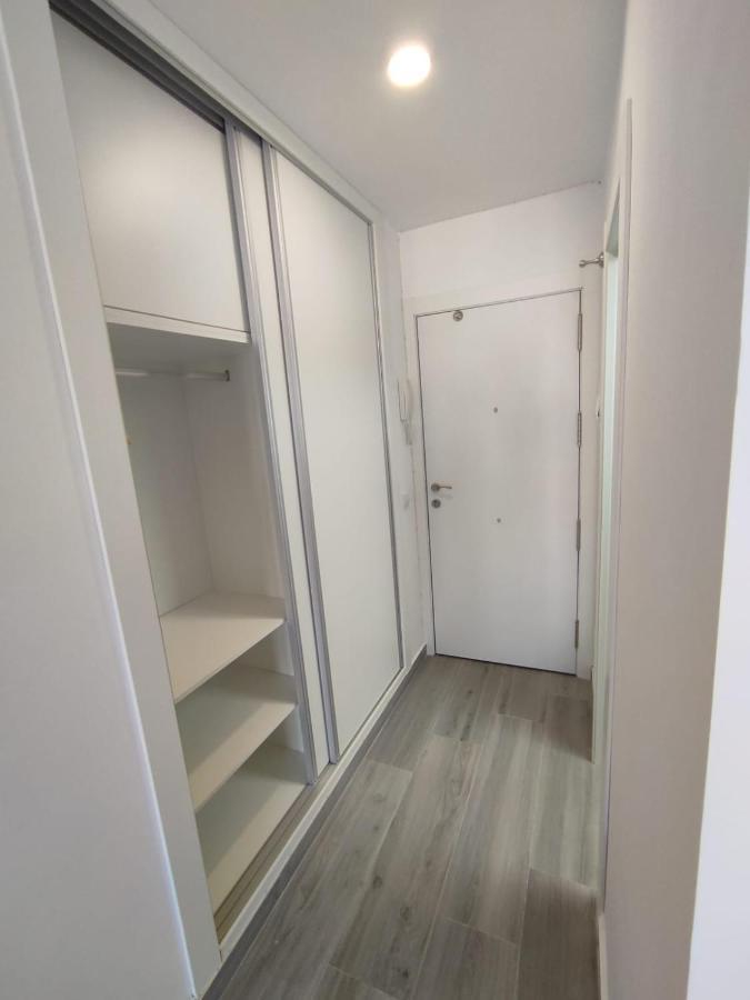 Estudio Recien Reformado En Primera Linea De Playa Appartement Benalmádena Buitenkant foto