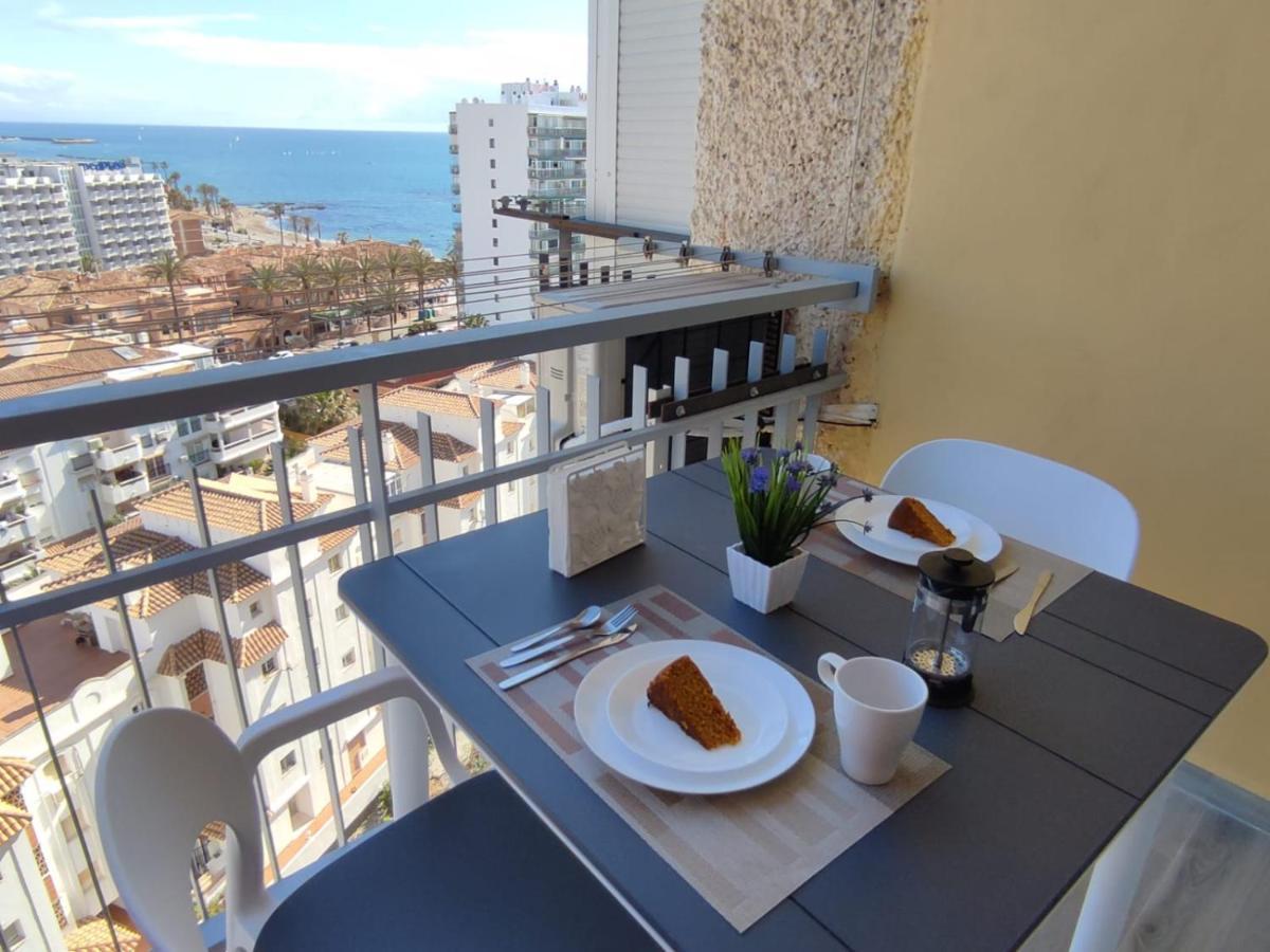 Estudio Recien Reformado En Primera Linea De Playa Appartement Benalmádena Buitenkant foto