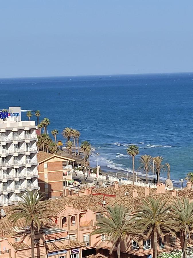 Estudio Recien Reformado En Primera Linea De Playa Appartement Benalmádena Buitenkant foto