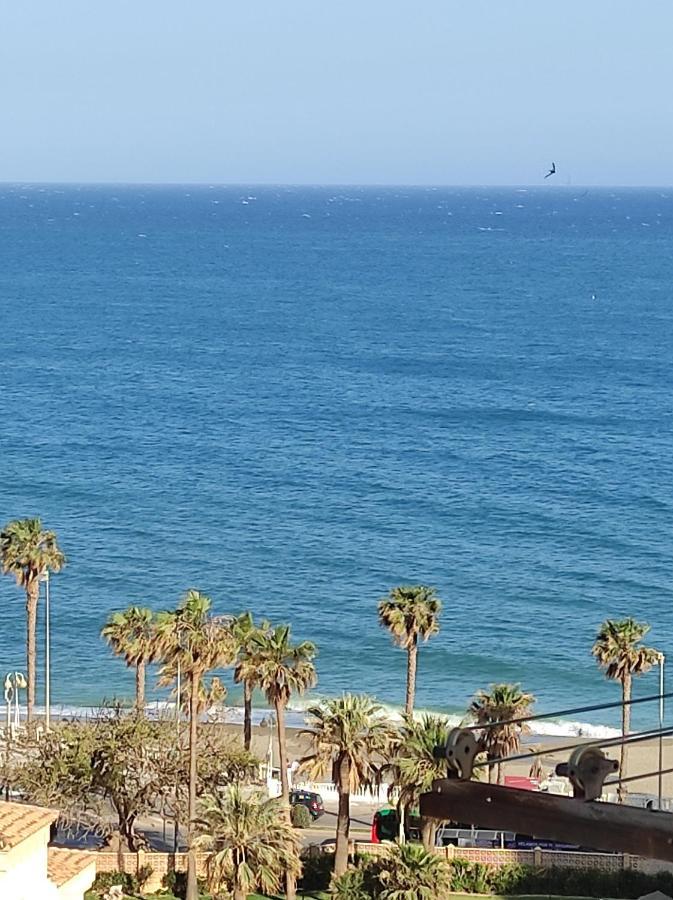 Estudio Recien Reformado En Primera Linea De Playa Appartement Benalmádena Buitenkant foto